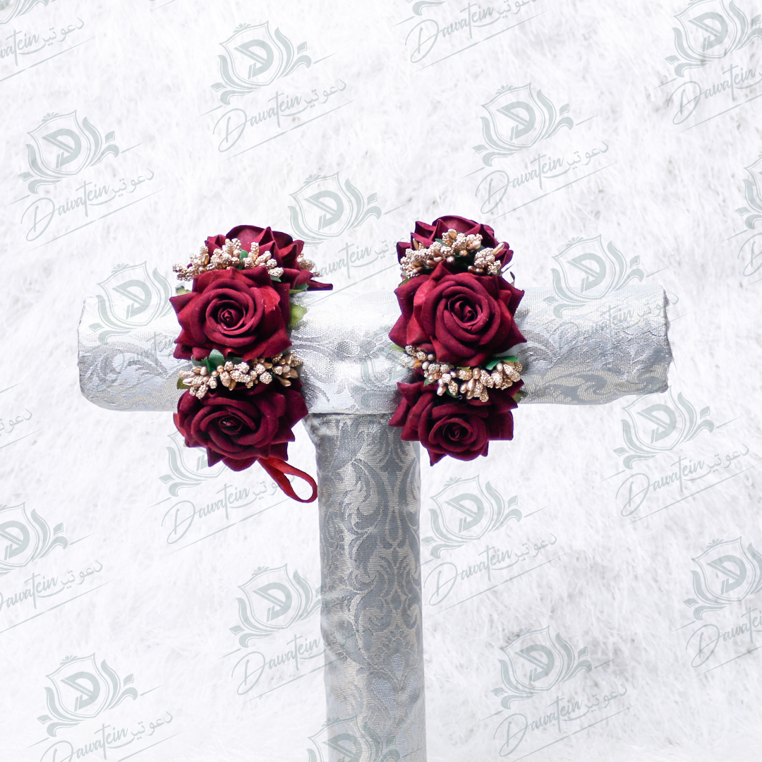 Mehroon Velvet Gajray